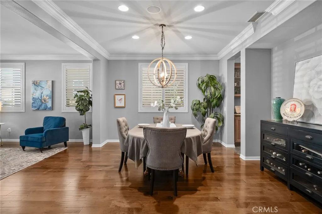 14175 Autumn Creek Court, Eastvale, California 92880 home-pic-8